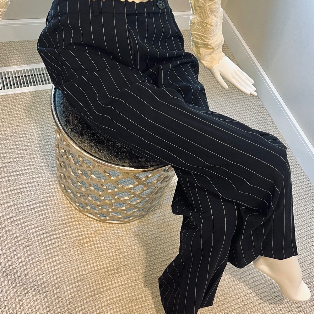 Armani Collezioni Pinstriped Dress pants size 10 Black white NWT MINT! $625 Wool